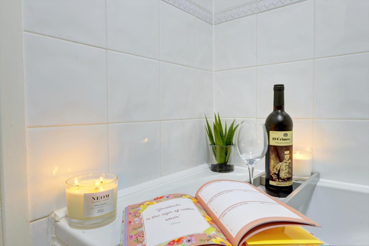 Modern 2 Bed House Sleeps 6 Southam Town Centre - Inspire Homes Ltd 외부 사진